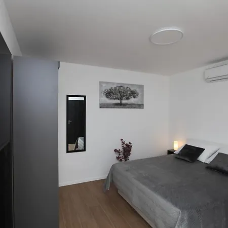 Ive Apartment