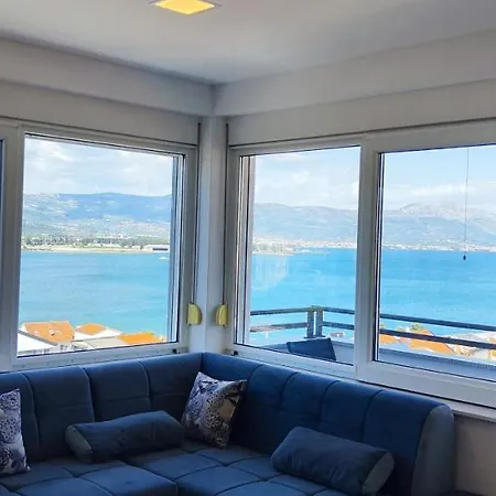 Ive Διαμέρισμα Τρογκίρ