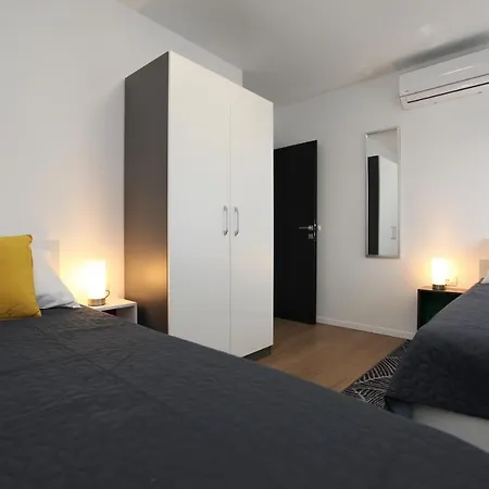 Ive Apartment