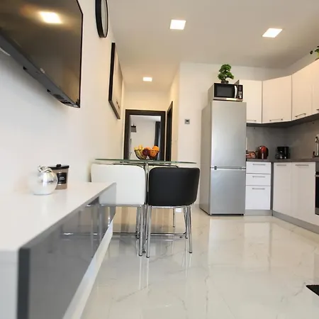 Διαμέρισμα Ive Τρογκίρ