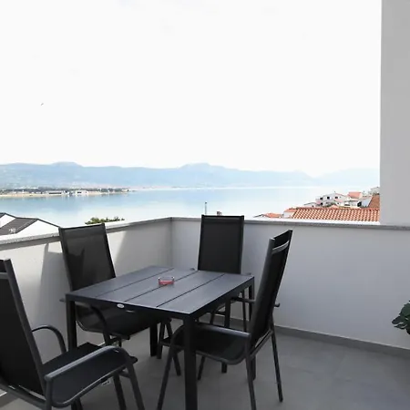 Apartament Ive *